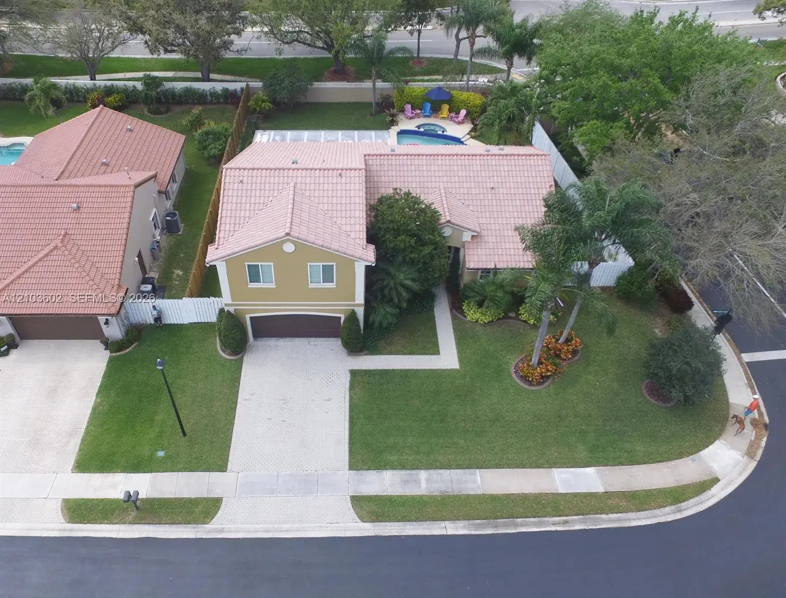 1203 NW 127th Dr, Sunrise FL 33323