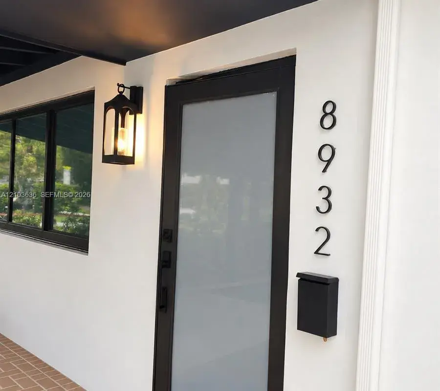 8932 Ridgeland Dr, Cutler Bay FL 33157