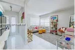 330 74th St # 1, Miami Beach FL 33141