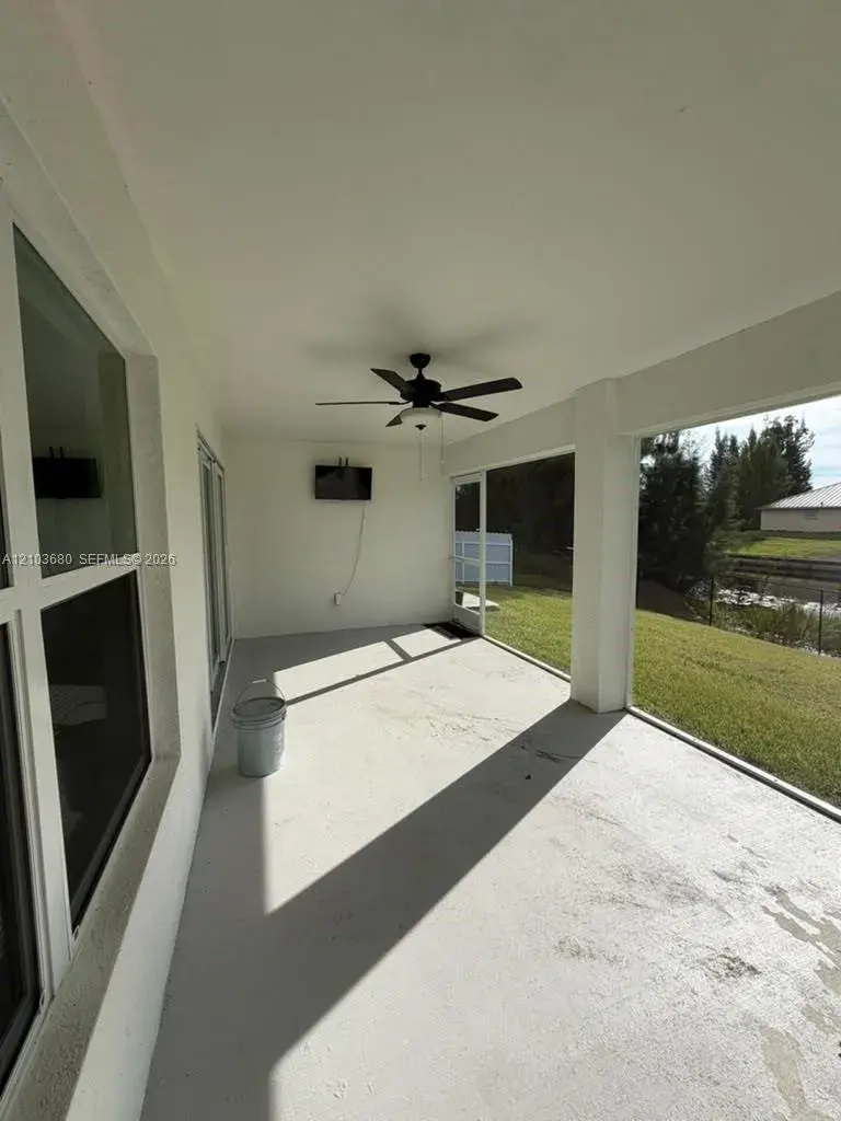 4034 NE 9TH PL, Cape Coral FL 33909
