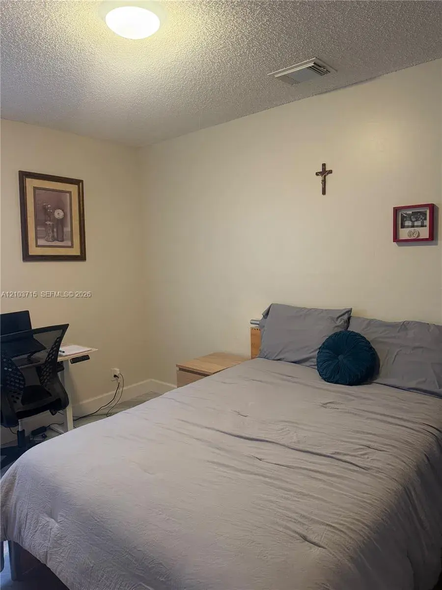 3555 SW 49th Ct # 3555, Hollywood FL 33312