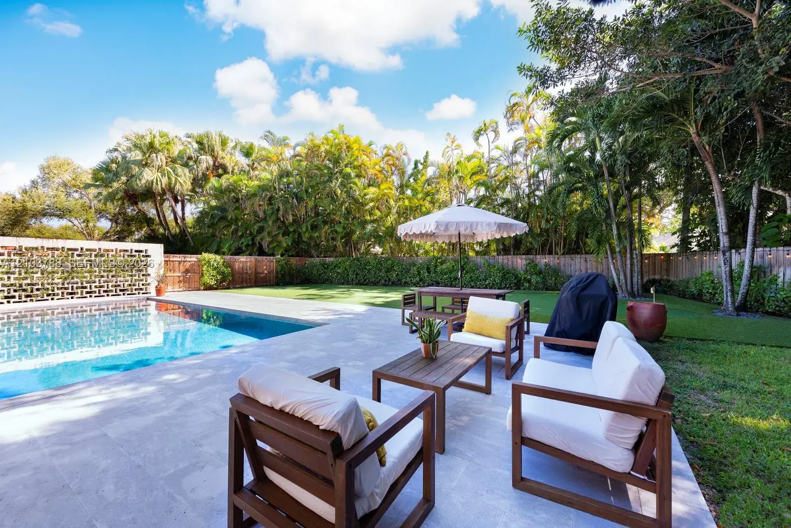 12500 SW 69th Ave, Pinecrest FL 33156