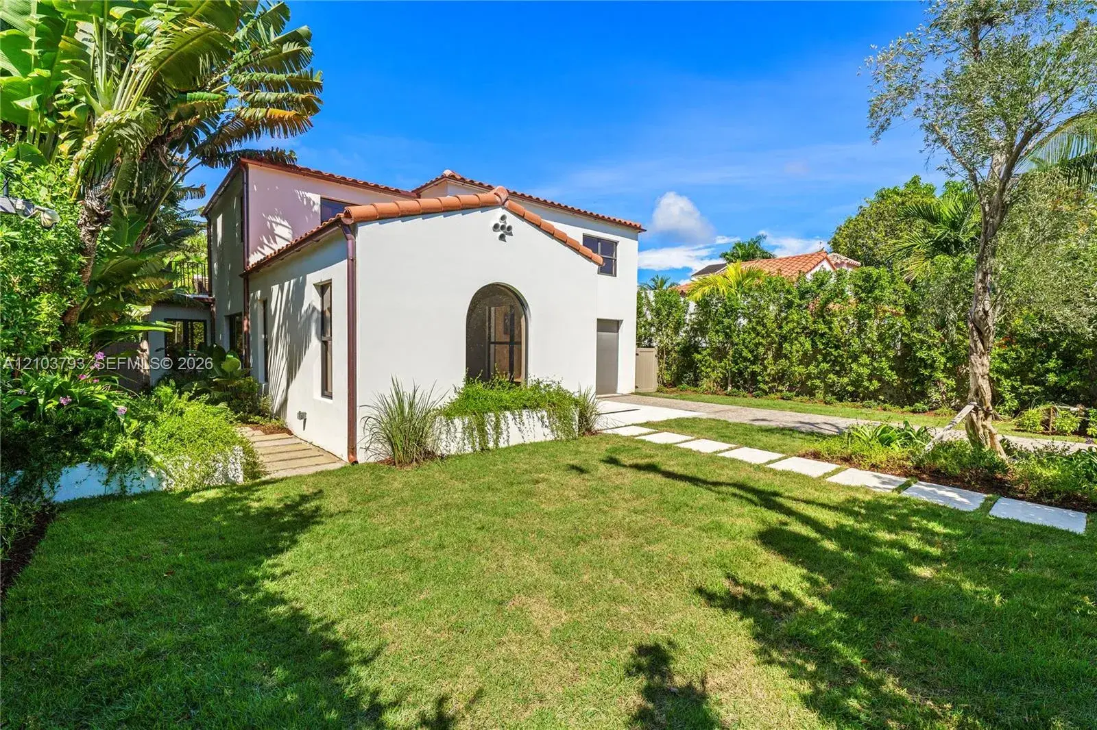 3426 Prairie Ave, Miami Beach FL 33140