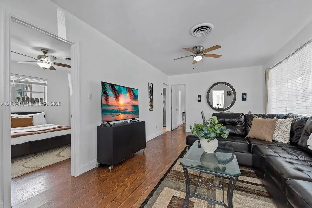 1418 N 16th Ave # 1418, Hollywood FL 33020