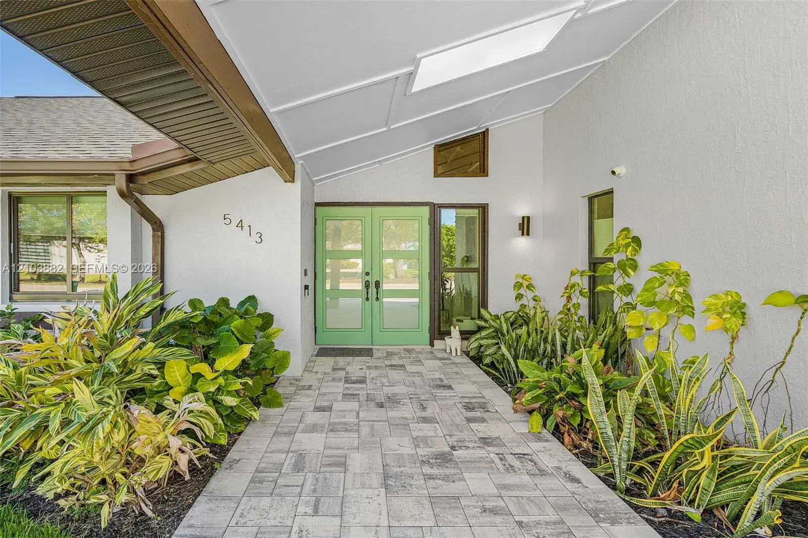5413 Skyline Blvd, Cape Coral FL 33914