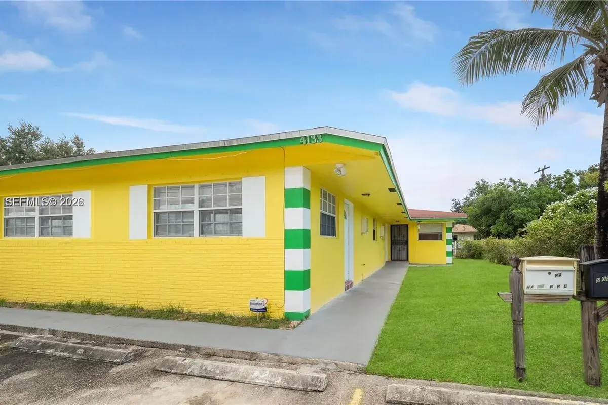 4133 SW 24th St # 1, Fort Lauderdale FL 33317