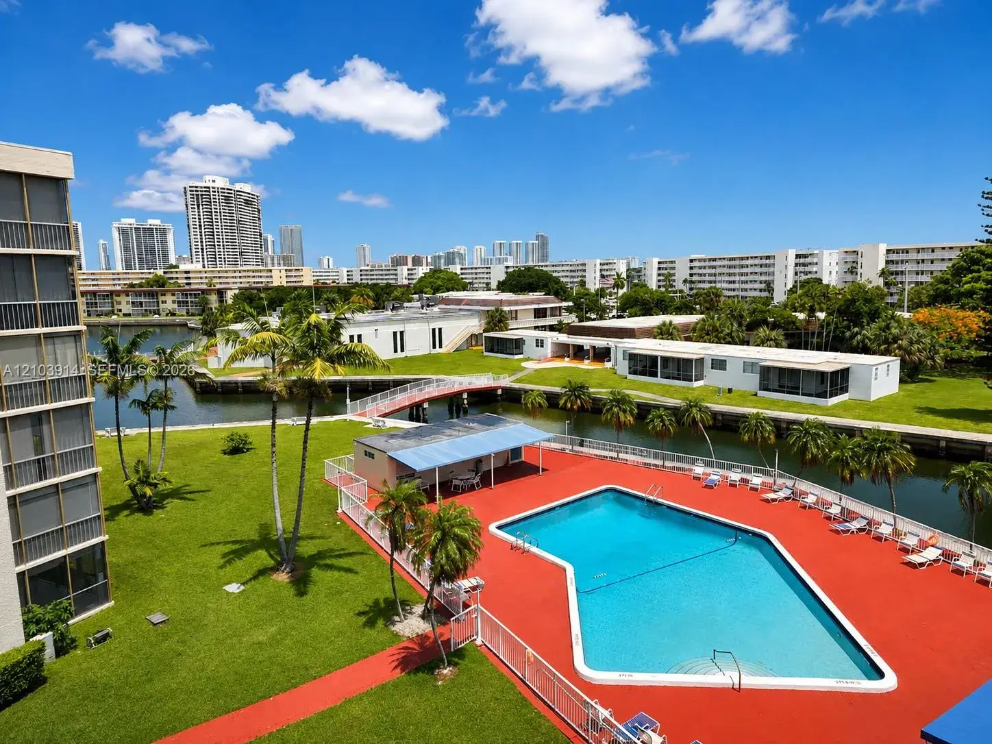 2859 Leonard Dr # G509, Aventura FL 33160