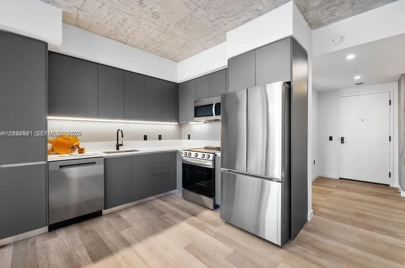 307 SW 5th St # 2101, Fort Lauderdale FL 33315