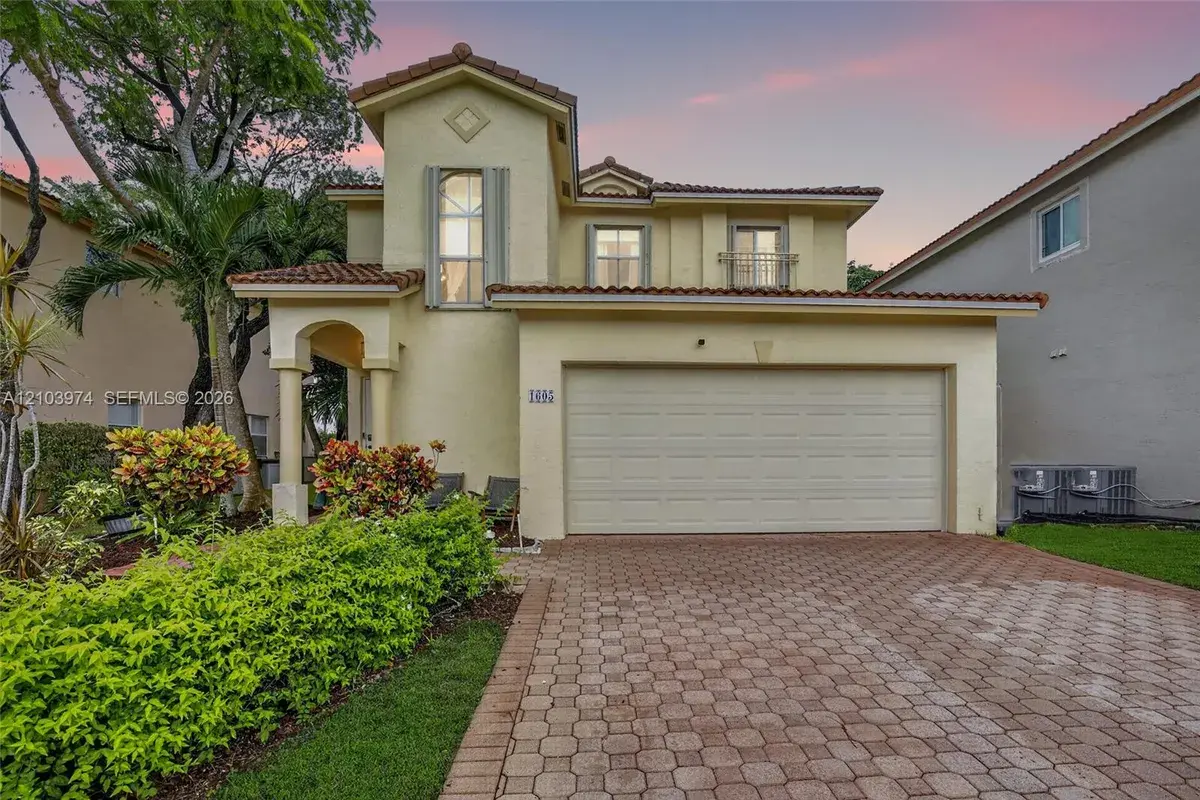 1605 SW 158th Ave, Pembroke Pines FL 33027