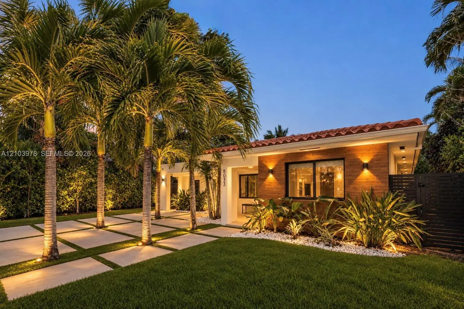 8033 Noremac Ave, Miami Beach FL 33141