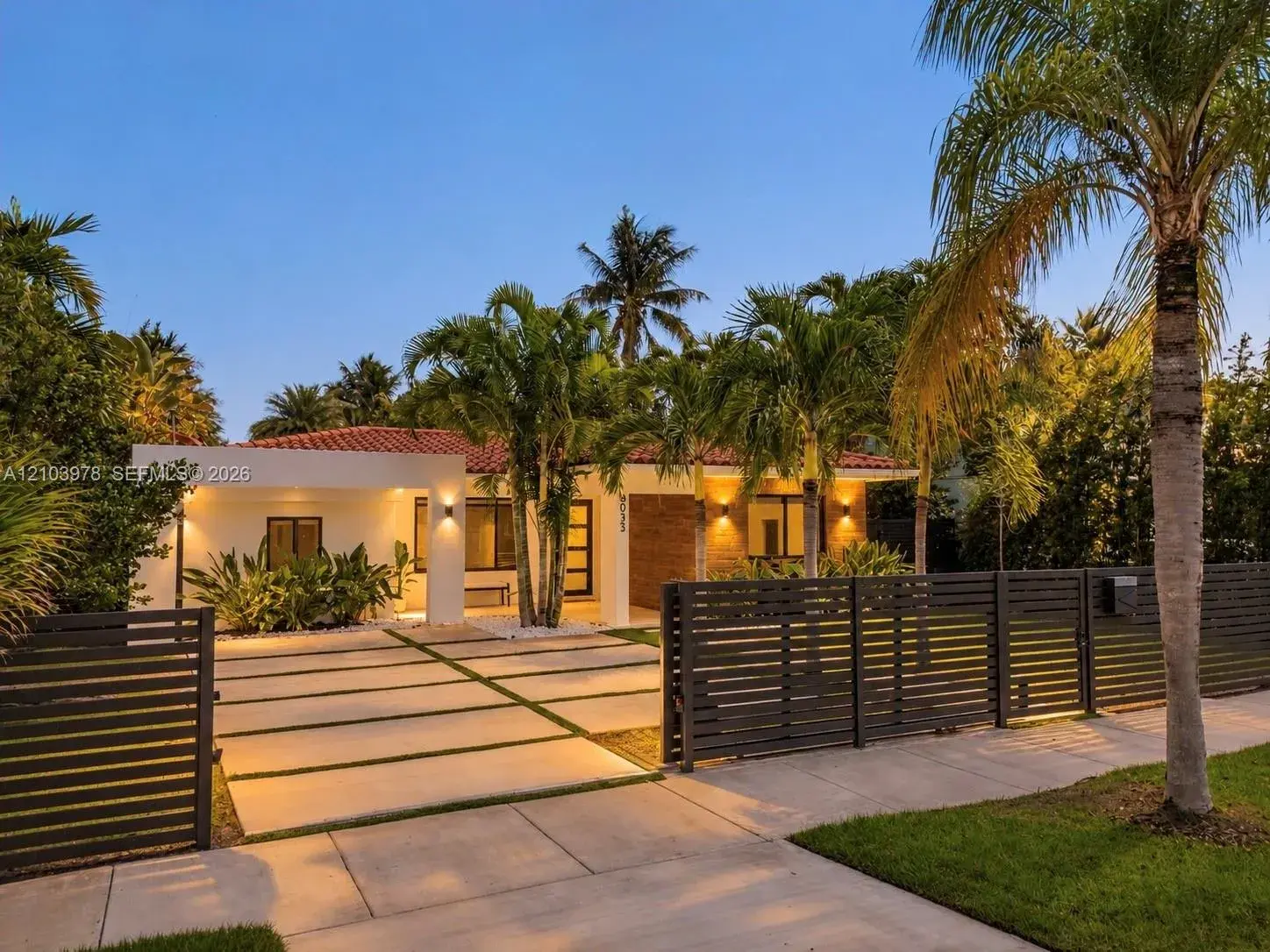 8033 Noremac Ave, Miami Beach FL 33141