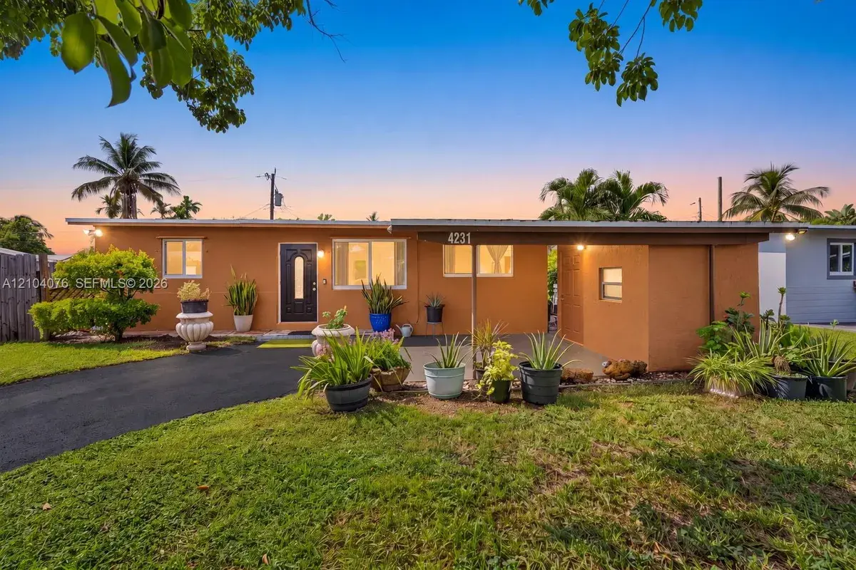 4231 NW 12th Ave, Oakland Park FL 33309