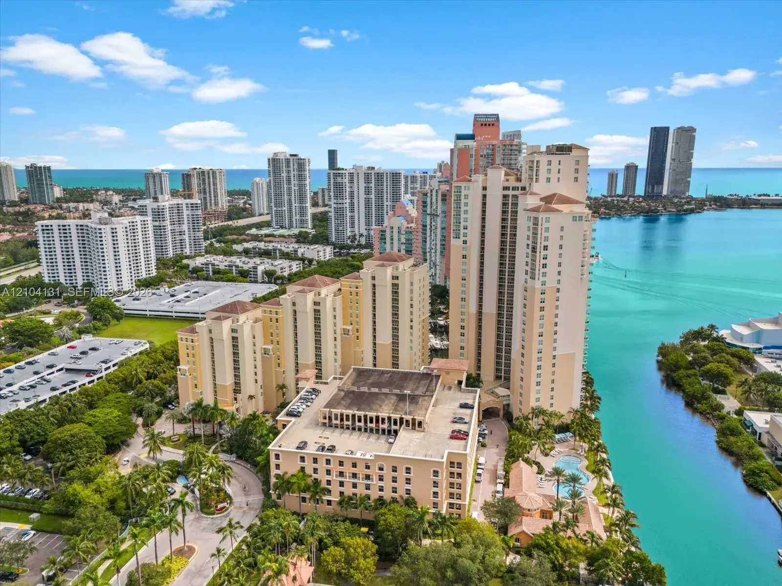 3340 NE 190th St # 602, Aventura FL 33180