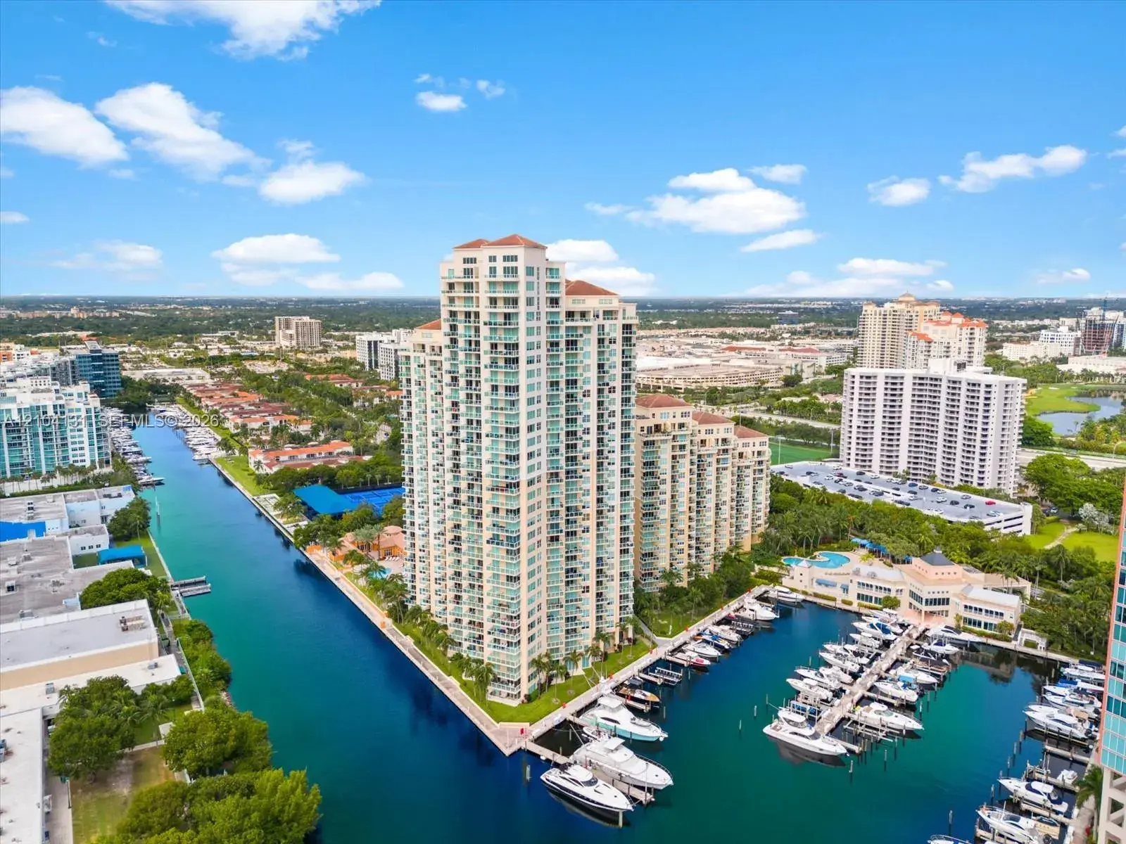 3340 NE 190th St # 602, Aventura FL 33180