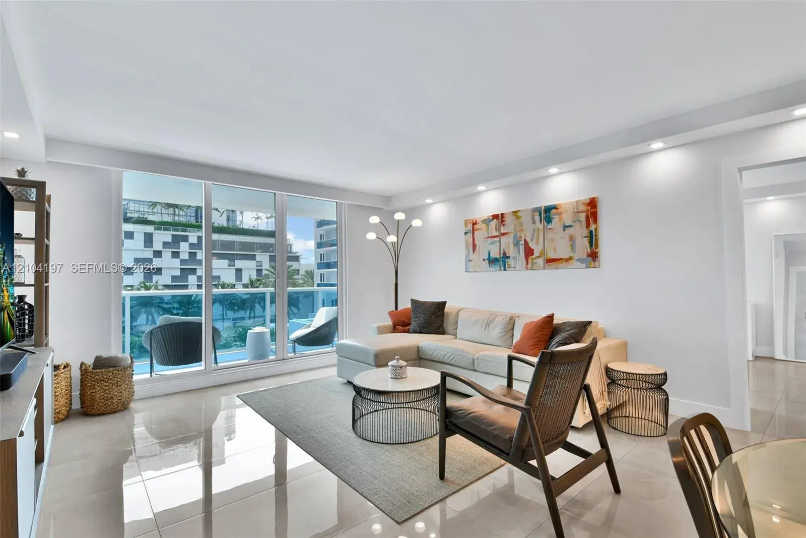 2301 Collins Ave # 303, Miami Beach FL 33139