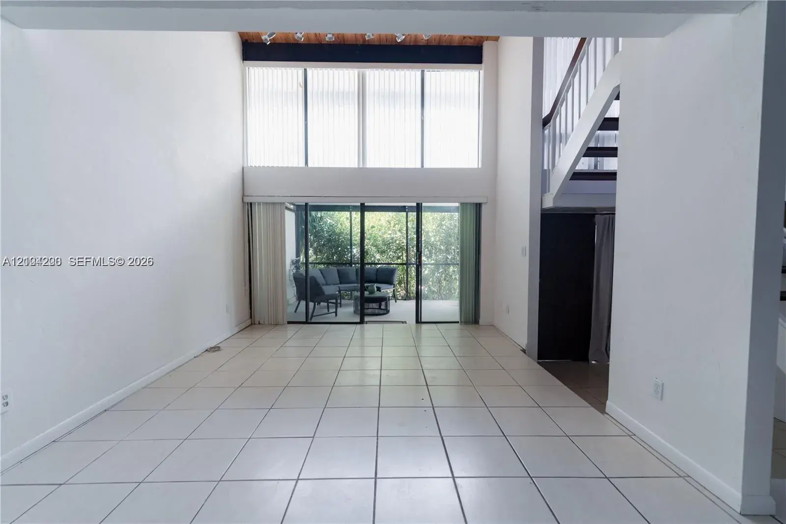 19200 NE 25th Ave # 322C, Miami FL 33180