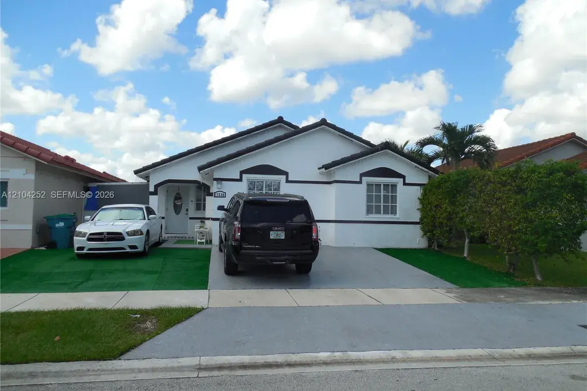 17830 SW 143rd Ct, Miami FL 33177
