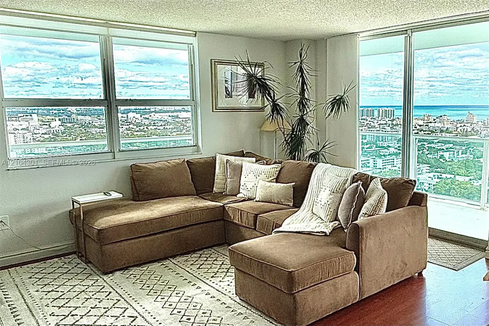 650 West Ave # 2712, Miami Beach FL 33139