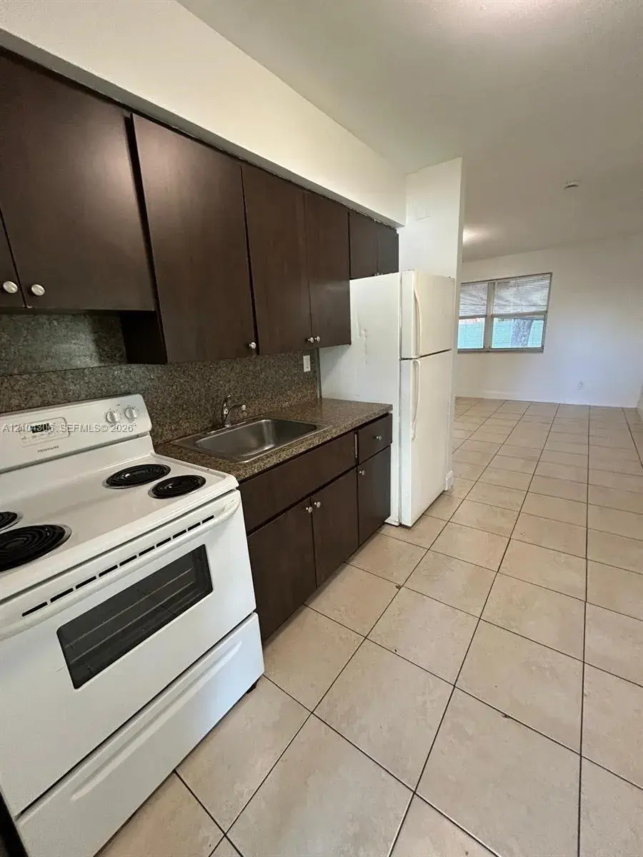 1710 Roosevelt St # 1A, Hollywood FL 33020