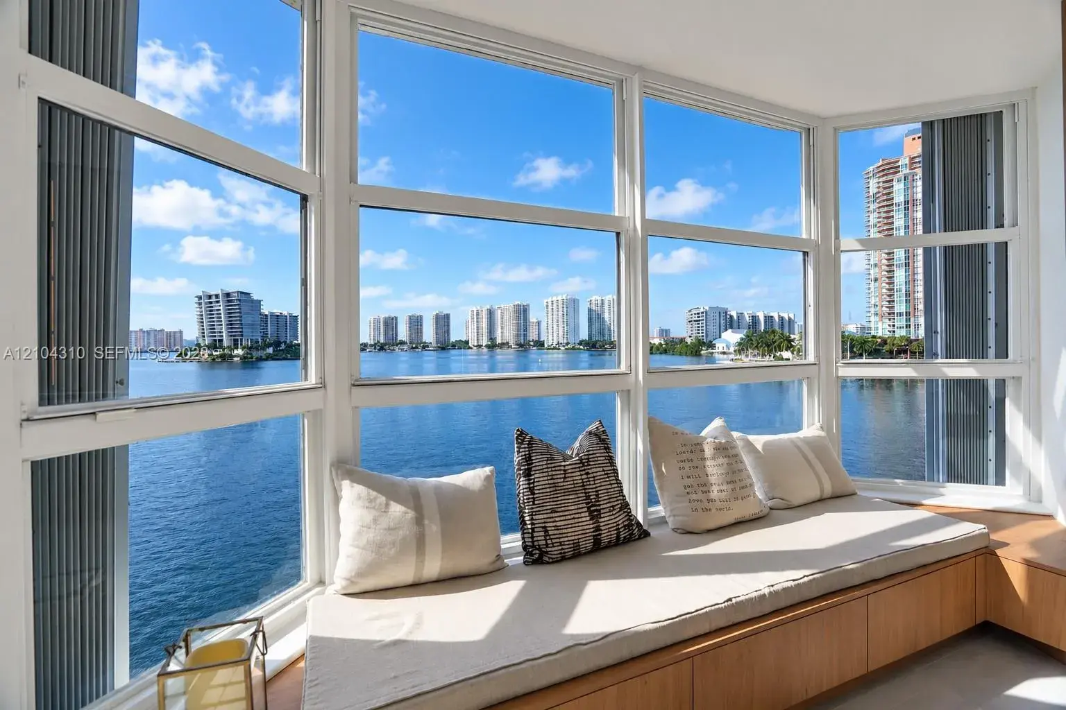 3530 Mystic Pointe Dr # 415, Aventura FL 33180