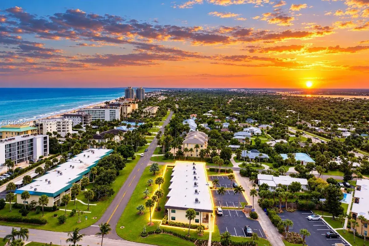 4145 Silver Palm Dr # 12, Vero Beach FL 32963