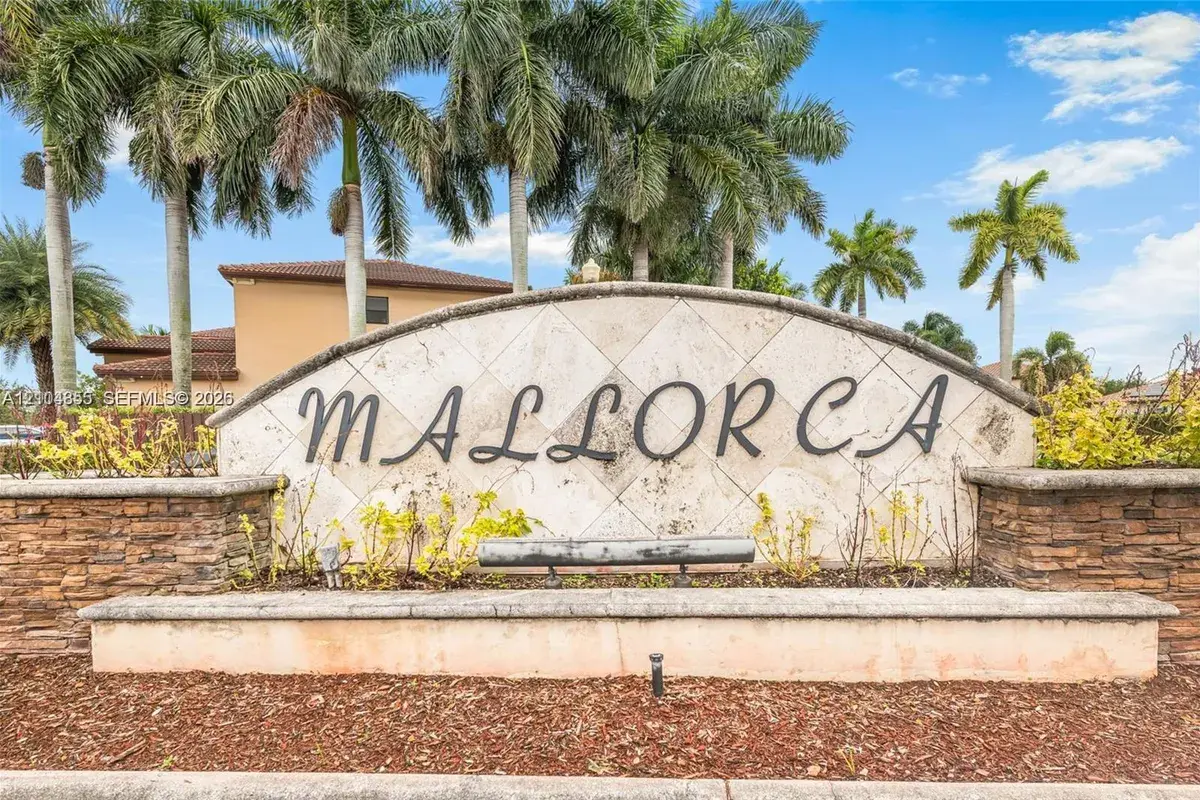 642 SE 37th Pl, Homestead FL 33033