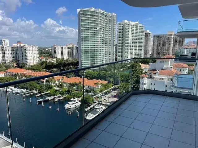 19707 Turnberry Way # 18L, Aventura FL 33180