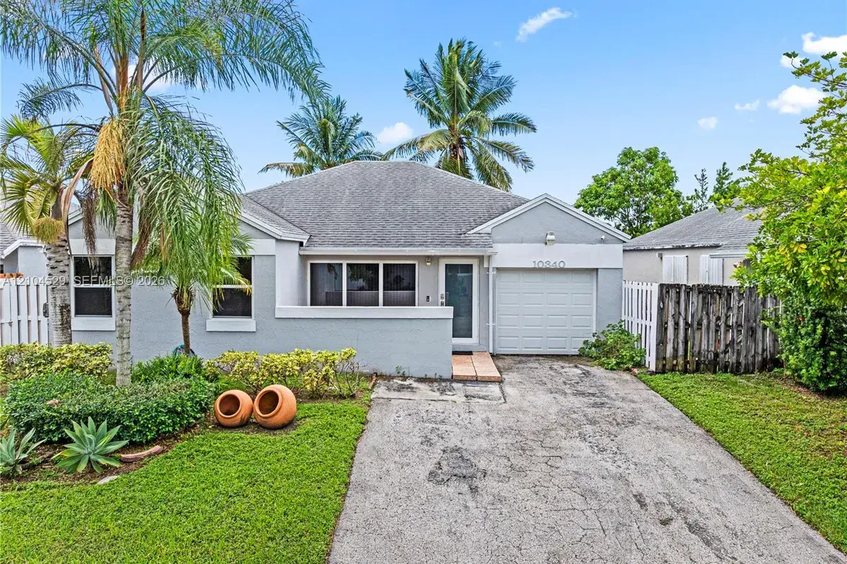 10340 SW 208th Ln, Cutler Bay FL 33189