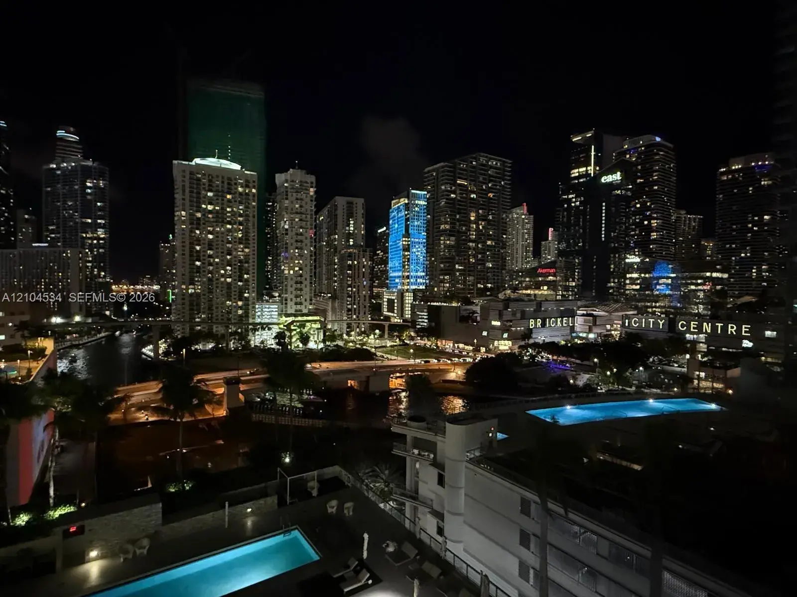 90 SW 3rd St # 1615, Miami FL 33130