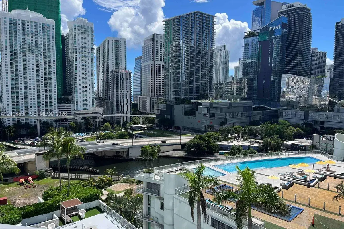 90 SW 3rd St # 1615, Miami FL 33130