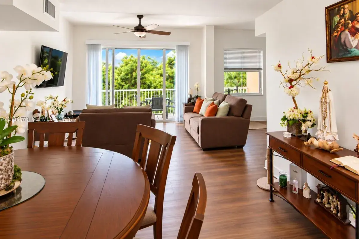 609 E Sheridan St # 404, Dania Beach FL 33004
