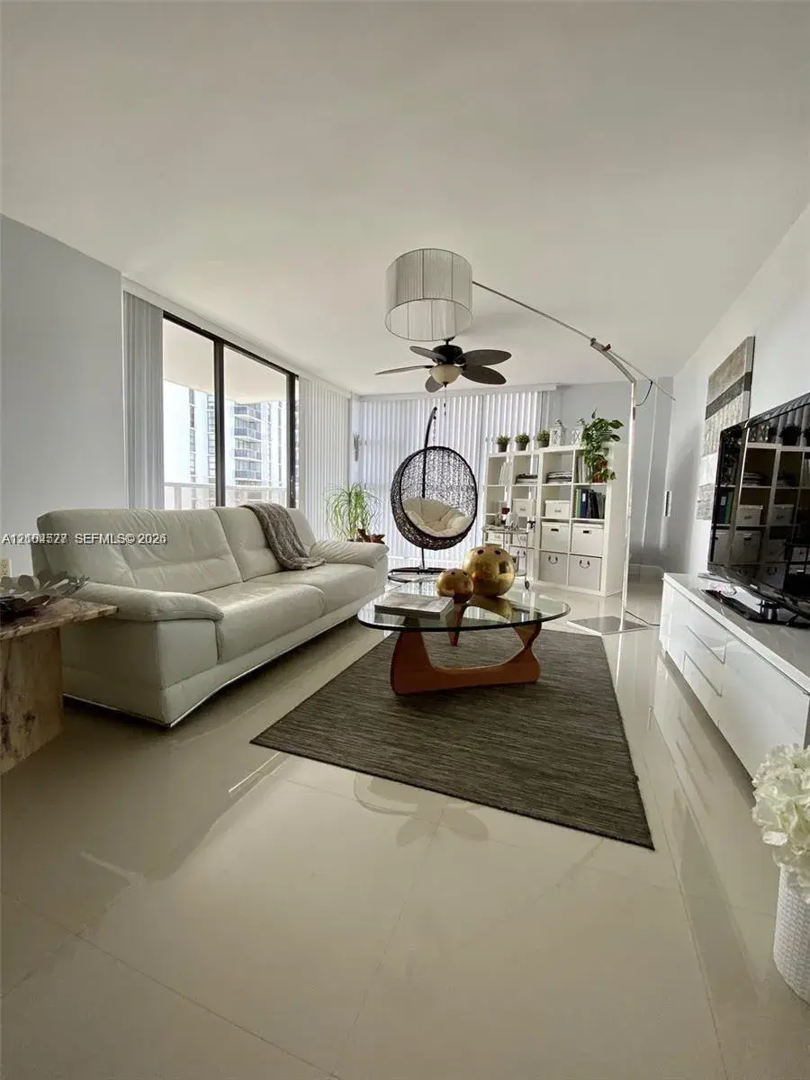 3701 N Country Club Dr # 508, Aventura FL 33180