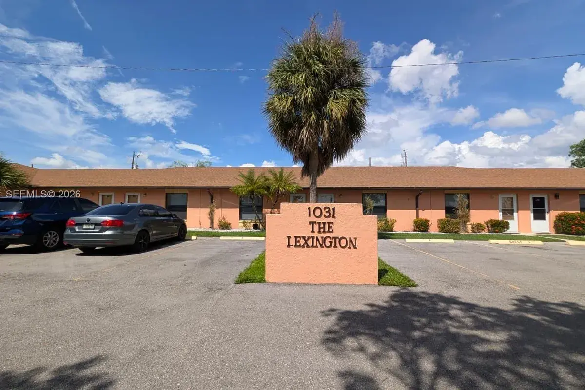 1031 SE 9th Street, Cape Coral FL 33990