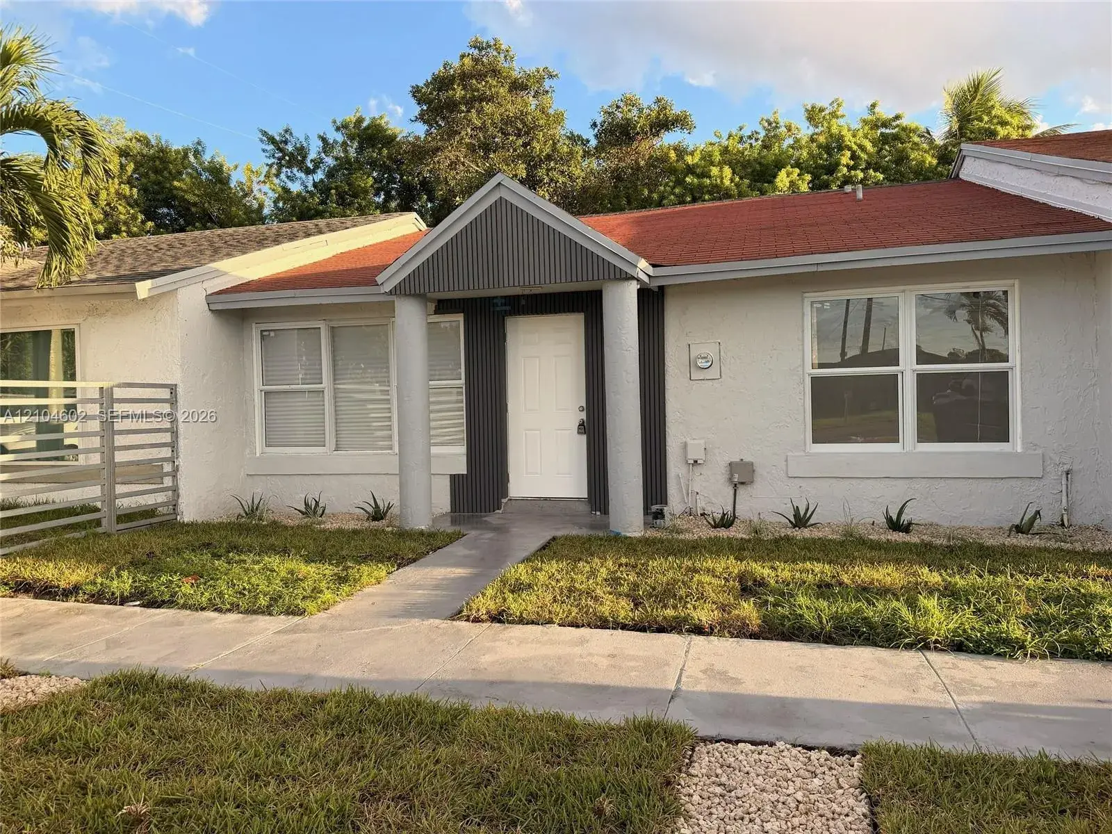 3954 NW 182nd Ln, Miami Gardens FL 33055