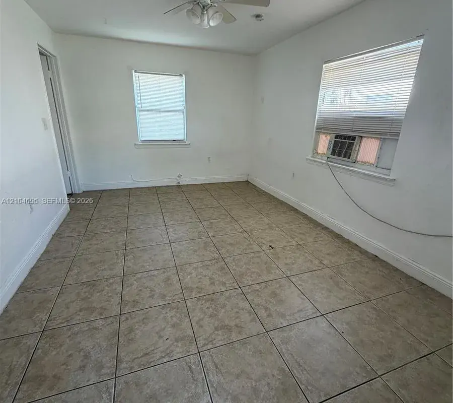 1842 Johnson St # 3, Hollywood FL 33020