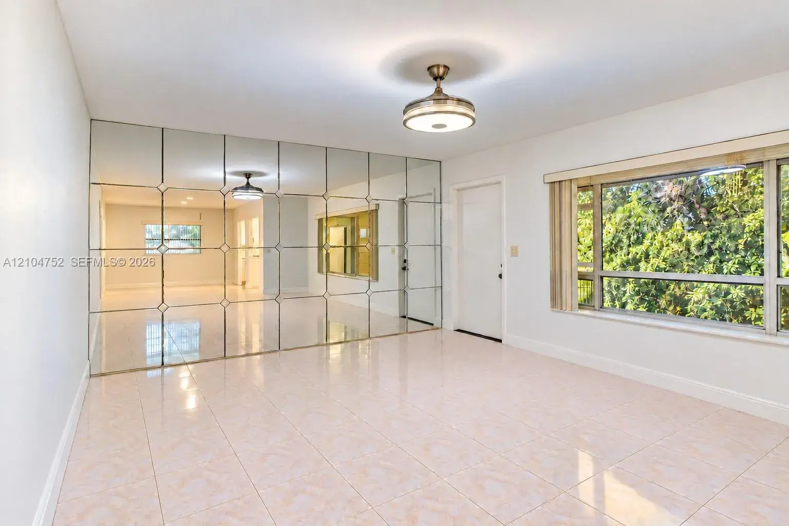 412 S Luna Ct # 9, Hollywood FL 33021