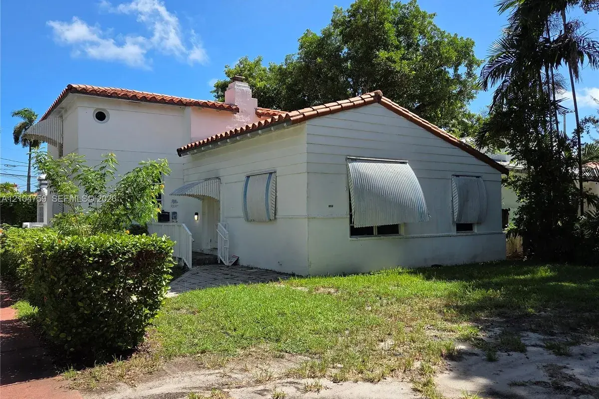 1257 Alton Rd, Miami Beach FL 33139