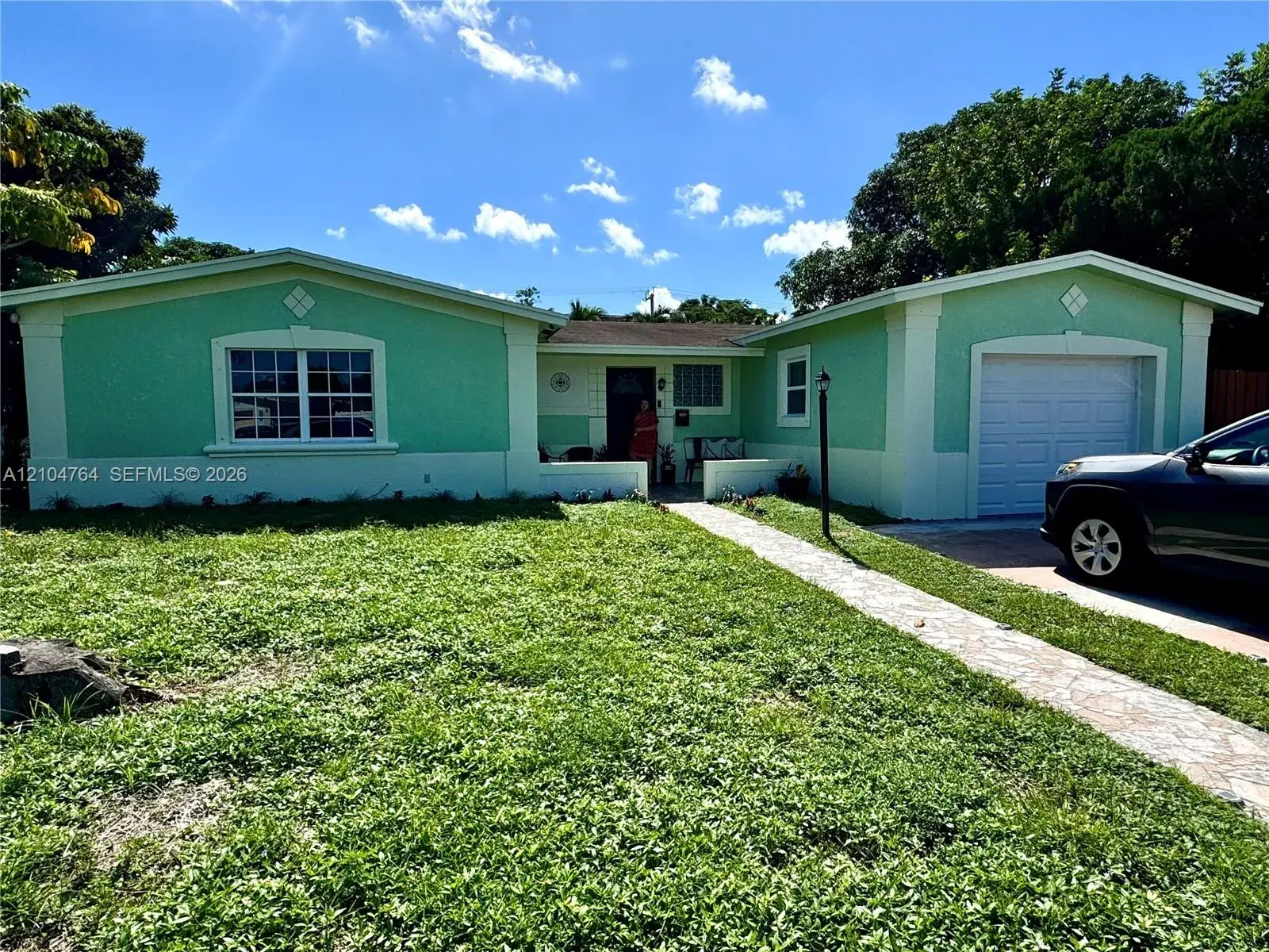 6472 SW 10th Ct, North Lauderdale FL 33068