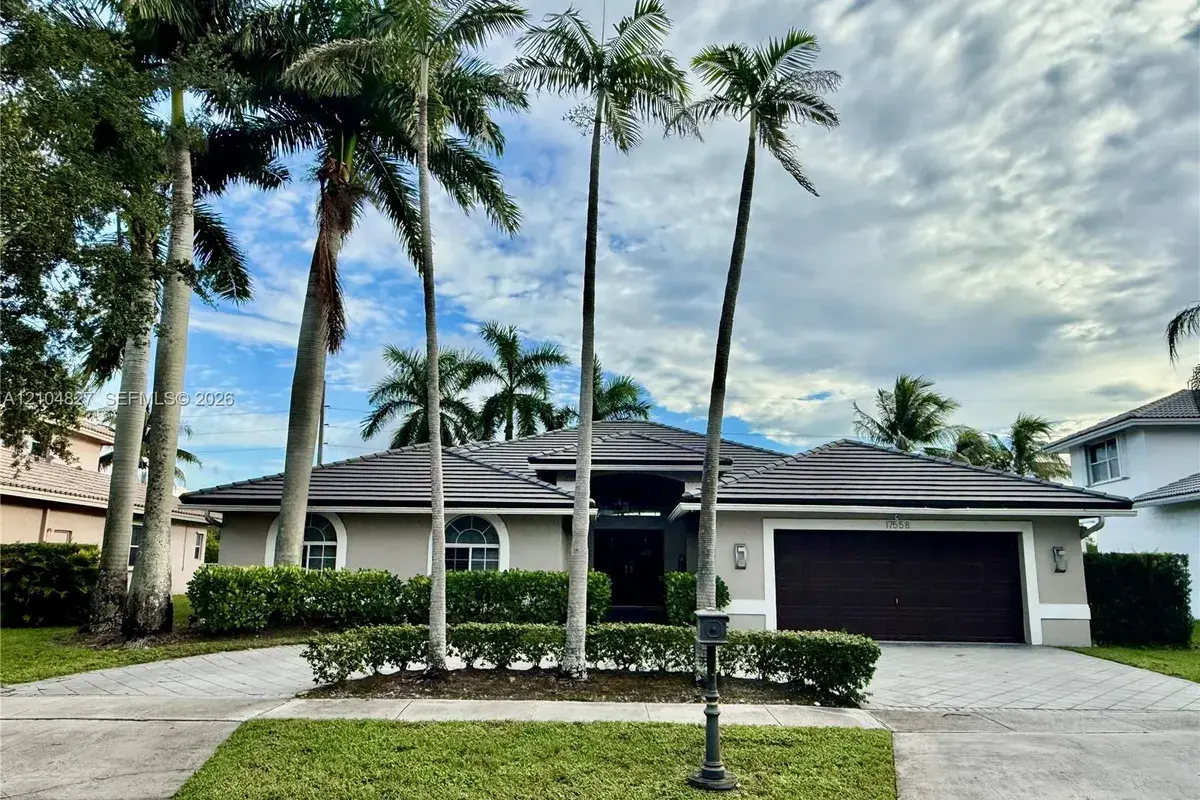 17558 SW 13th St, Pembroke Pines FL 33029