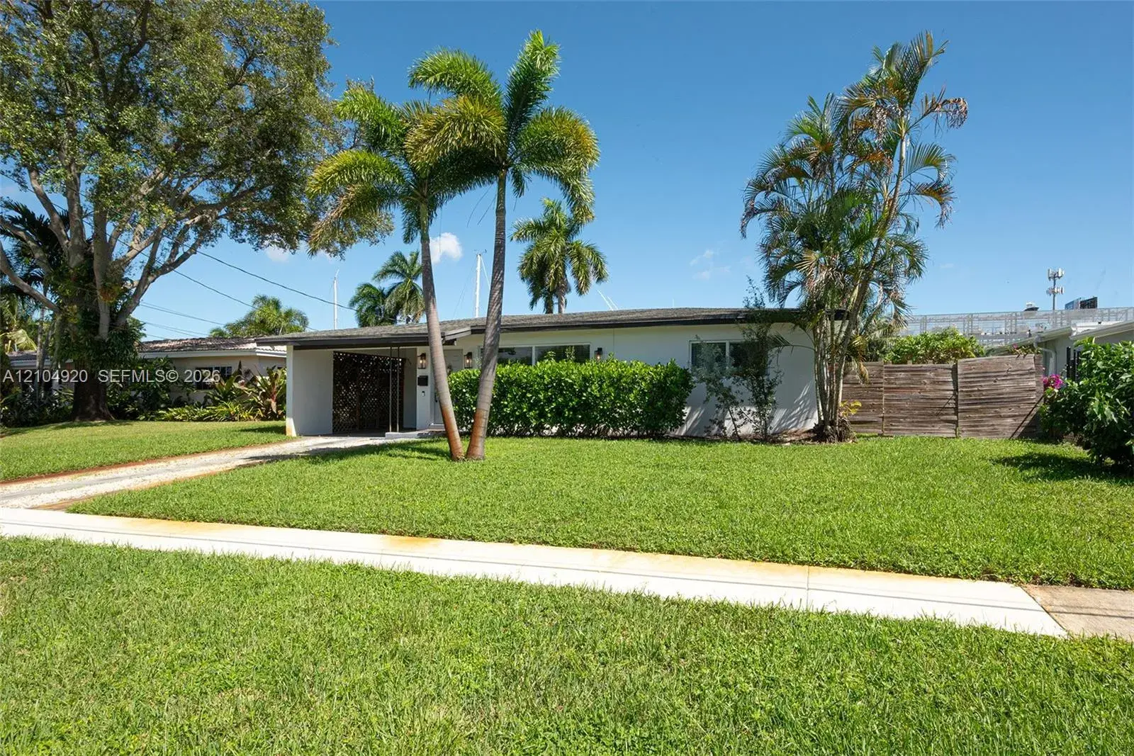 1700 SW 23rd Ave, Fort Lauderdale FL 33312