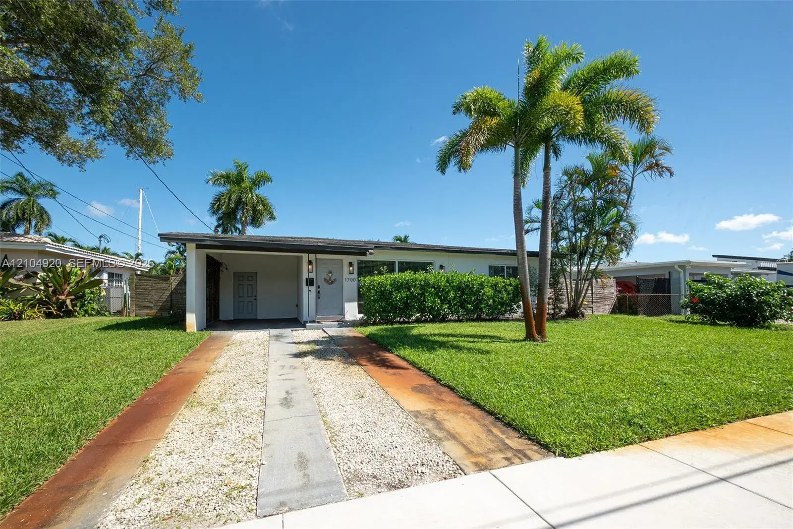 1700 SW 23rd Ave, Fort Lauderdale FL 33312