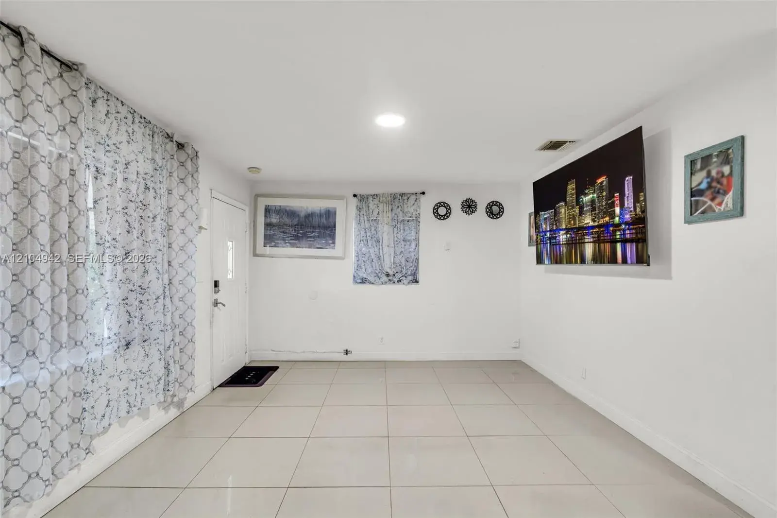 6404 SW 22nd St, Miramar FL 33023