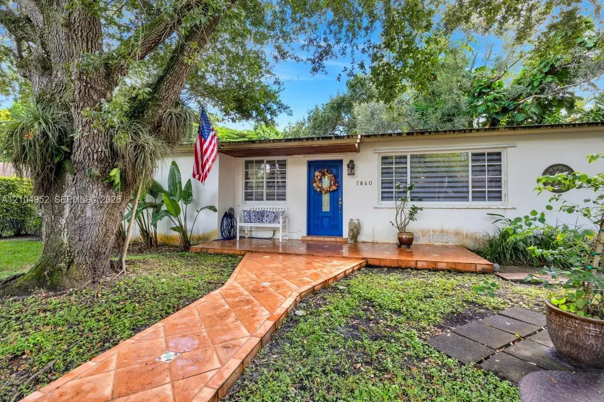 7840 SW 99th St, Miami FL 33156