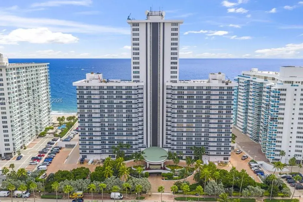 3500 Galt Ocean Dr # 2517, Fort Lauderdale FL 33308