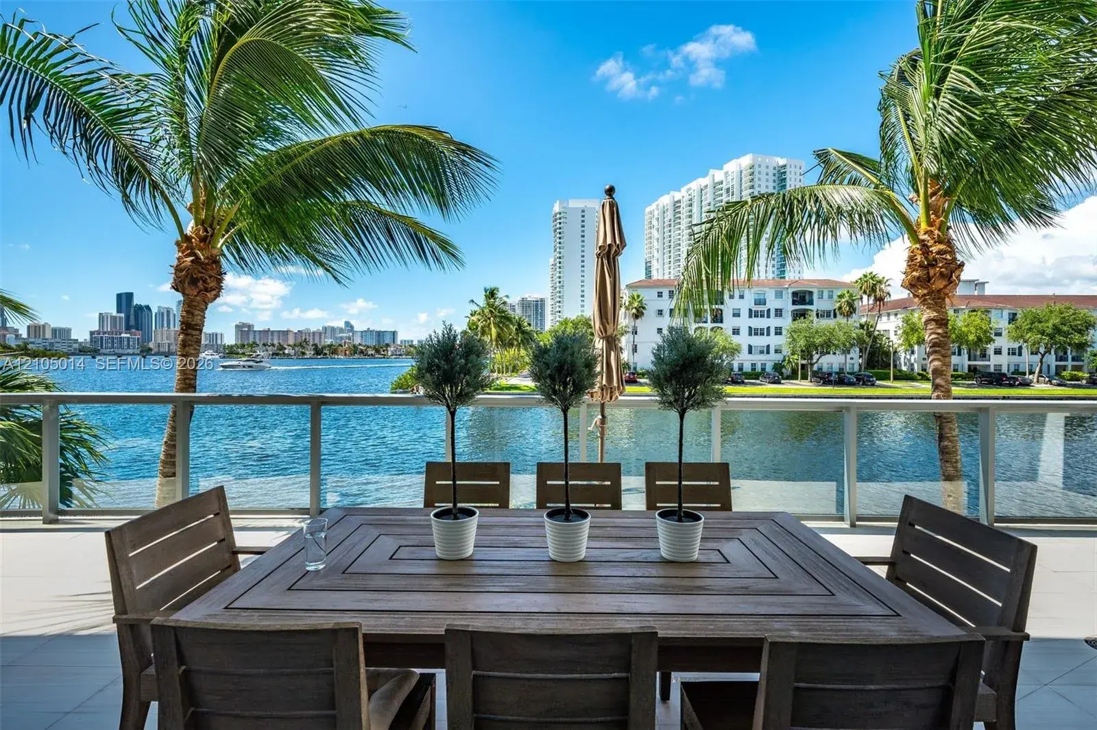 3250 NE 188th St # 108, Aventura FL 33180
