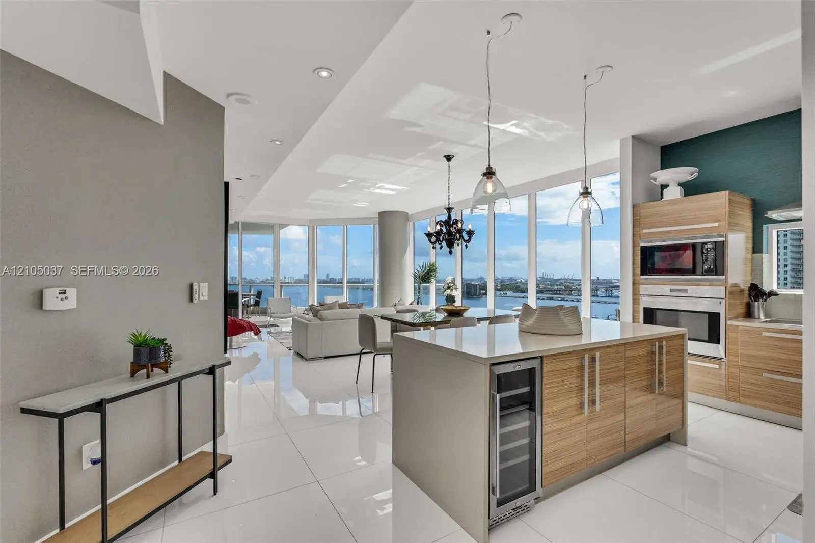 2020 N Bayshore Dr # 1902, Miami FL 33137