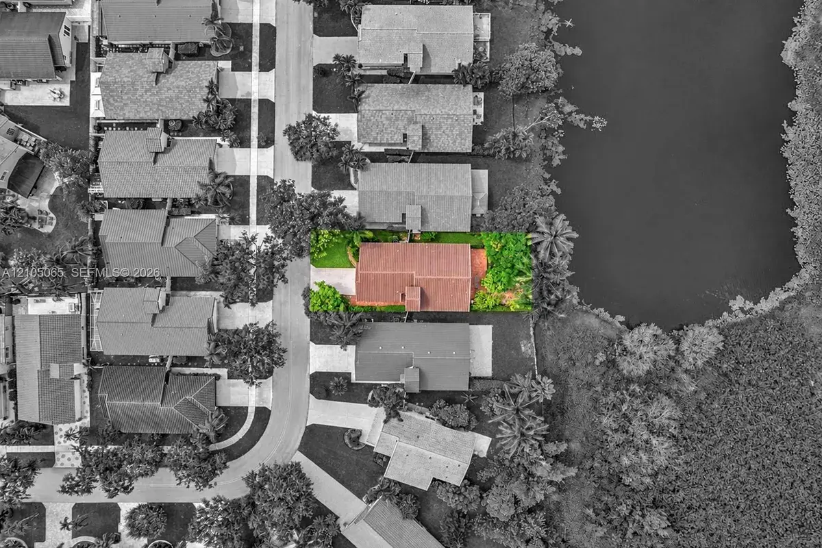 17621 SW 4th Ct, Pembroke Pines FL 33029