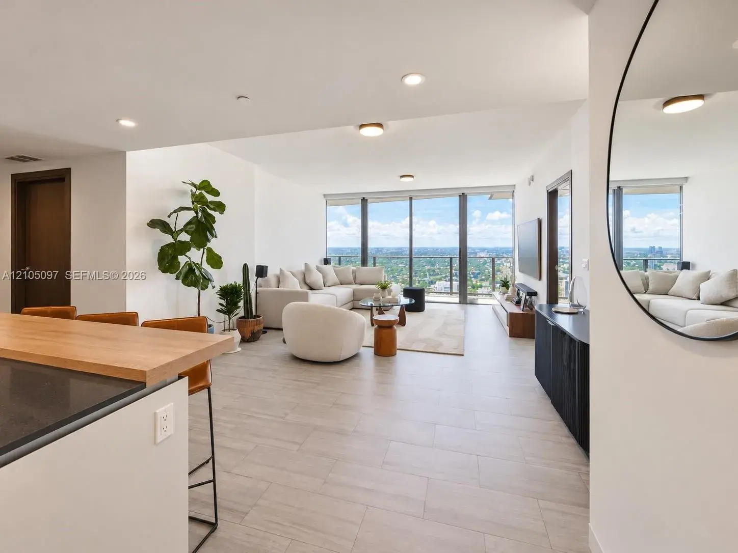 1000 Brickell Plz # 4706, Miami FL 33131