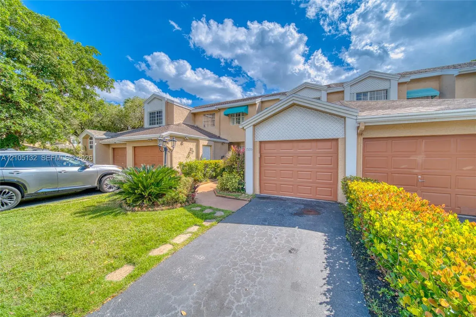 7105 Woodmont Way, Tamarac FL 33321