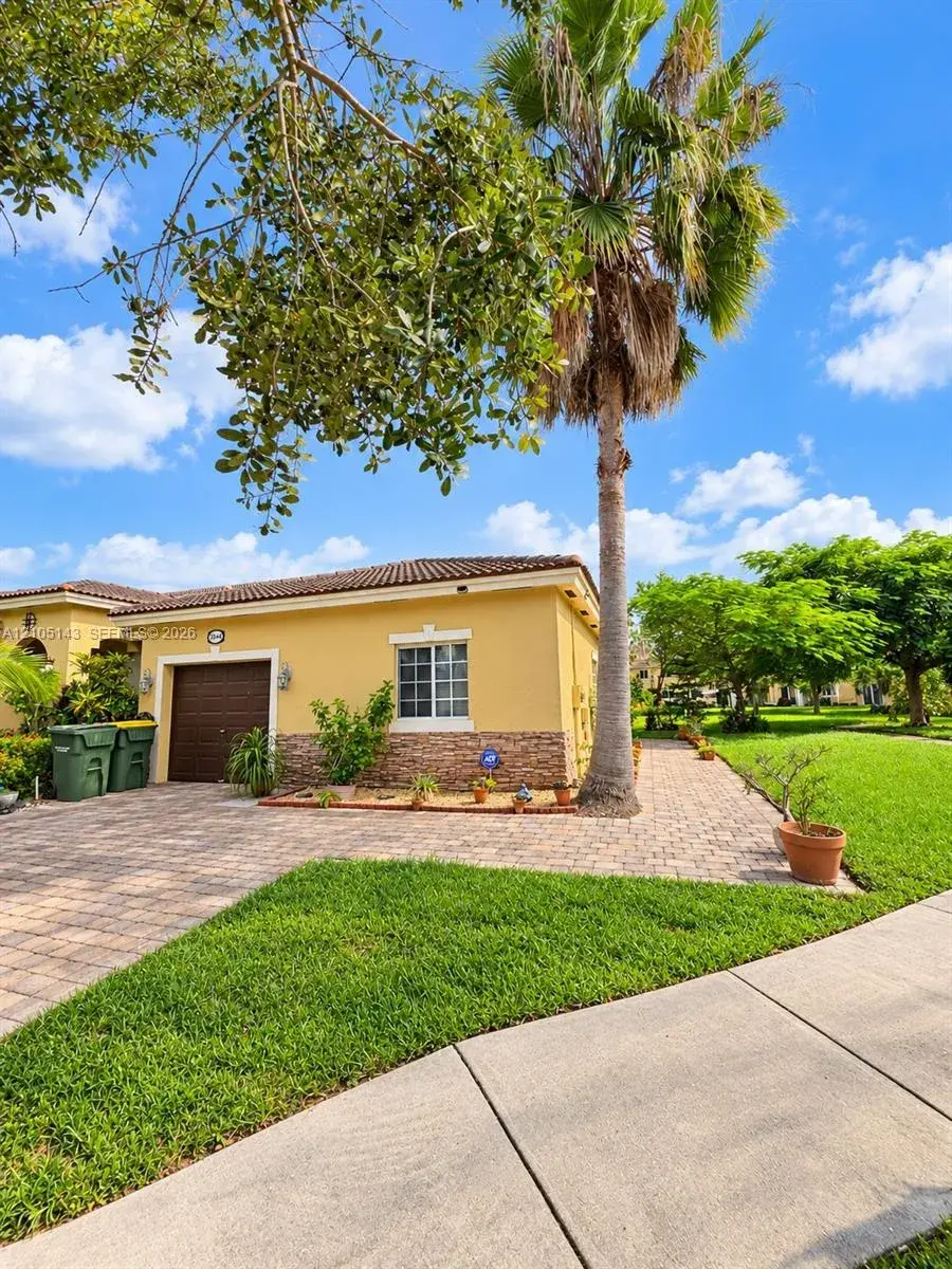 3344 NE 11th Dr, Homestead FL 33033